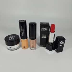 Make Up For Ever Lot - (4 DELUXE SAMPLE-SIZES)